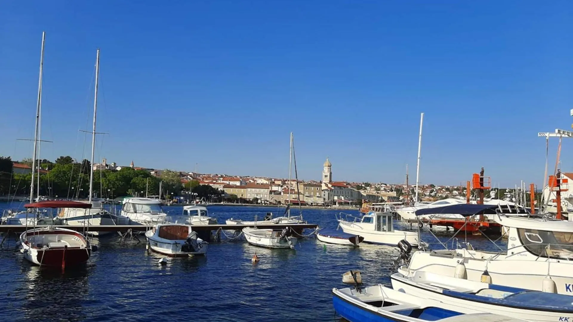 Apartment Disente With Sea View Krk Town