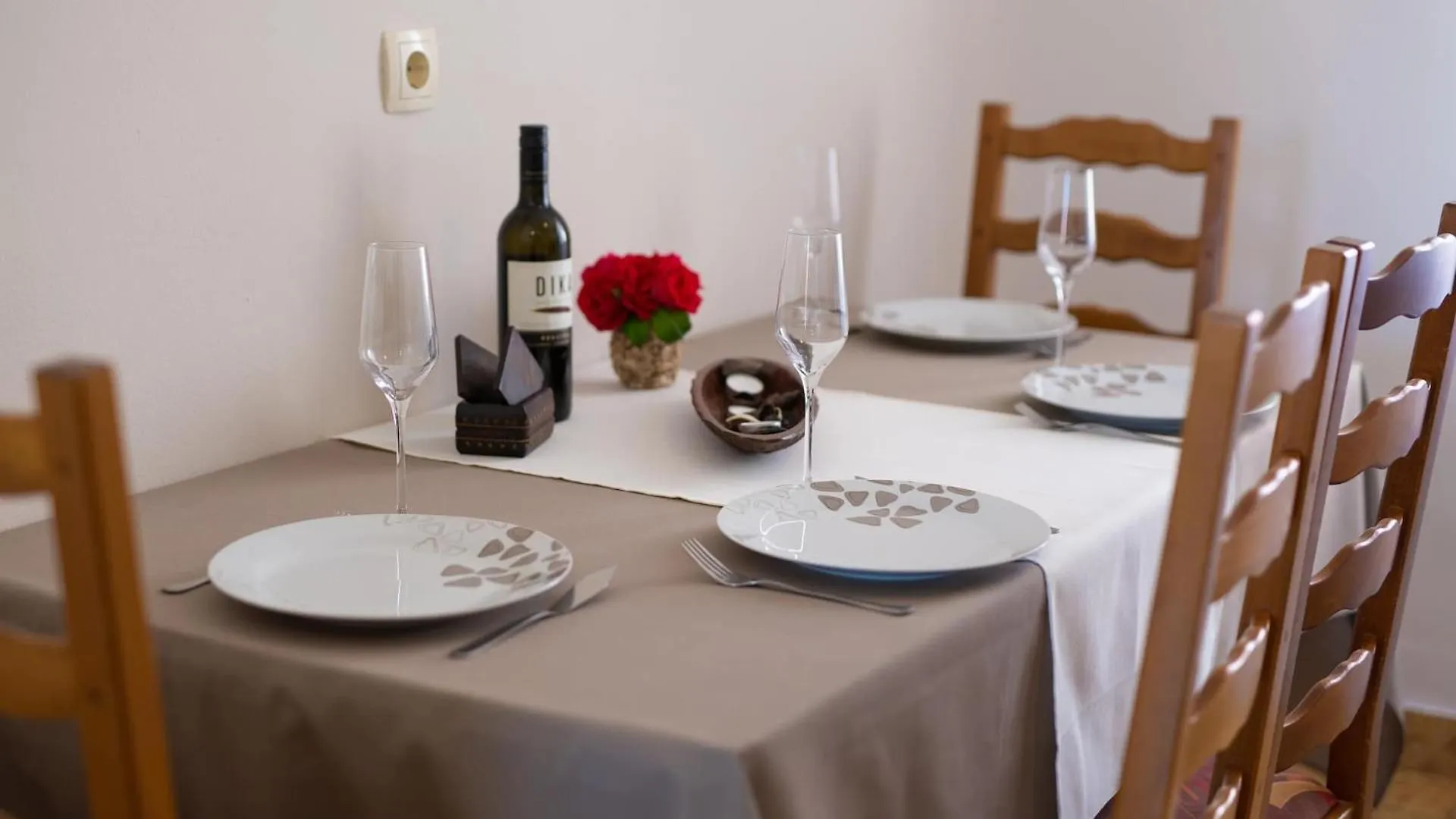 Apartment Disente With Sea View Krk Town