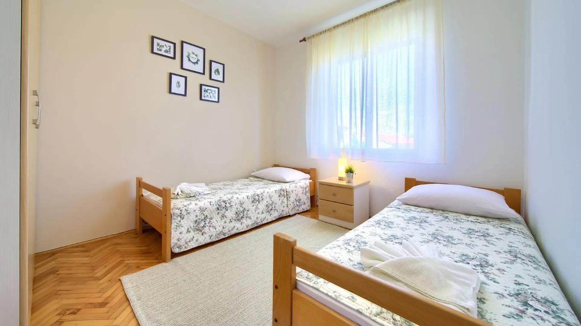Apartment Disente With Sea View Krk Town Croatia